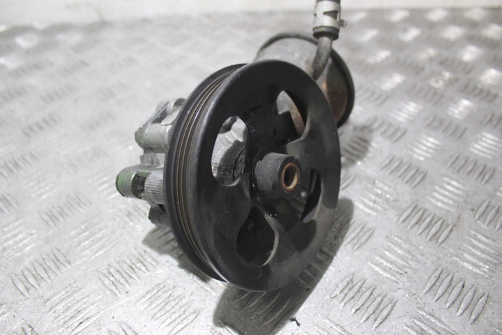 фото №1, Насос підсилювача toyota yaris 1.0 vvt-i