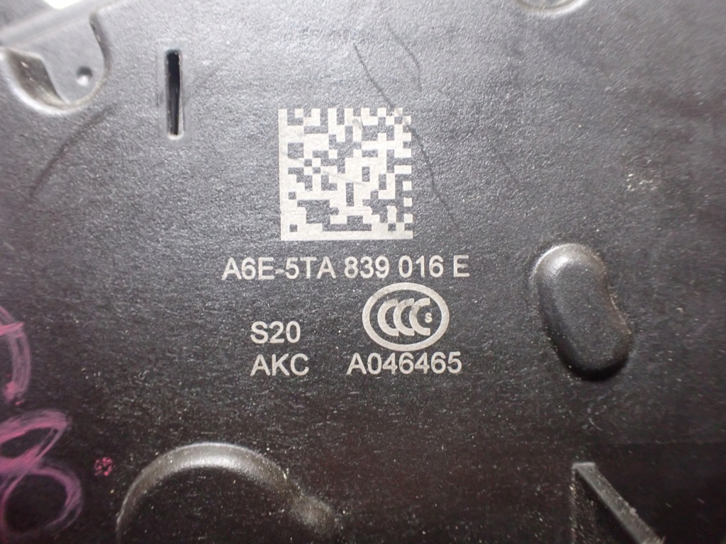 фото №10, Замок ручка правий задня skoda octavia 2018 a6e-5ta839016e 5n0839885h 12049