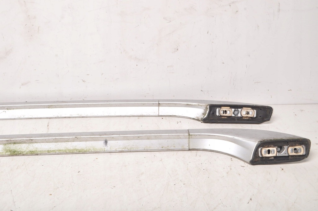 фото №11, Volvo v50 рейлинг крышный 8678714 комплект