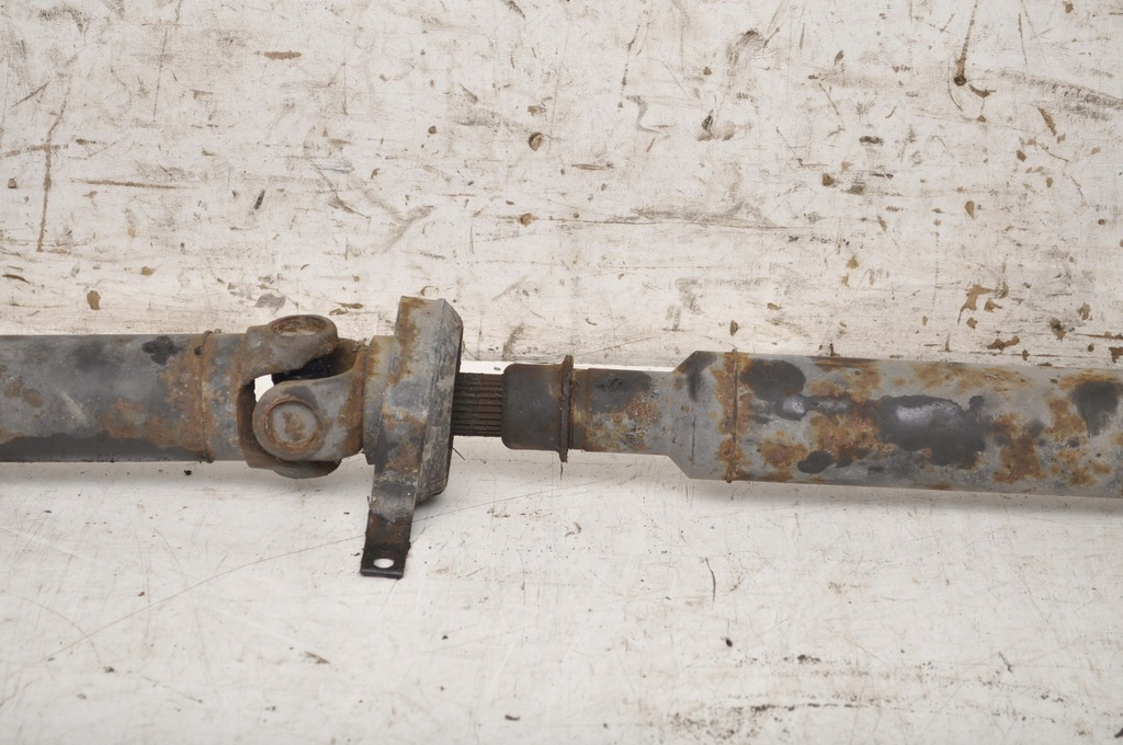 фото №9, Bmw 6 e24 635 3.5 wał приводной