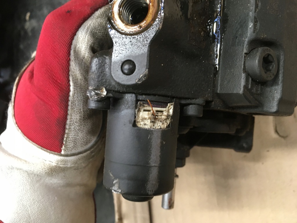 фото №3, Насос упорскування renault megane iv 1.5 dci