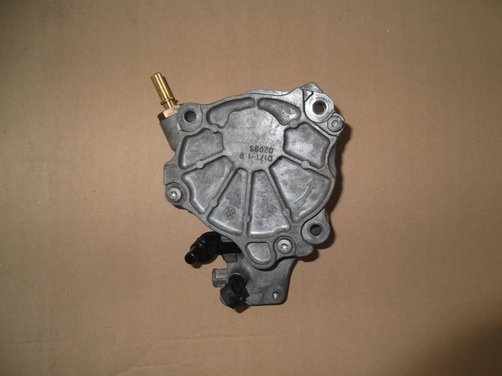 фото №1, Вакуум насос d171-1b citroen peugeot 607 2.2 hdi