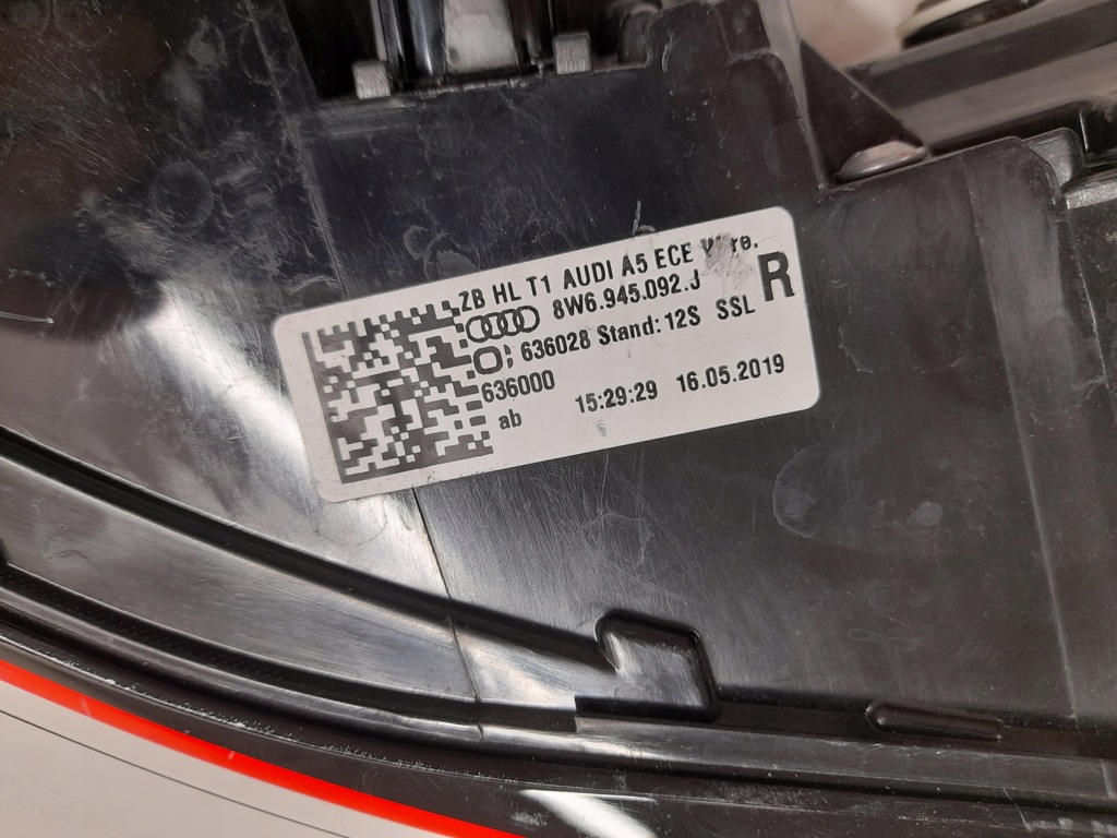 фото №8, Audi a5 8w 8w6945091j 8w6945092j лампа задняя matrix
