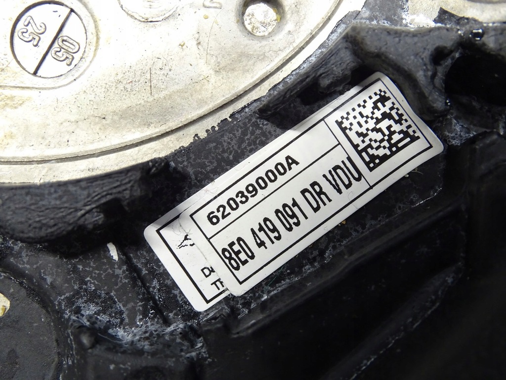 фото №7, Повітропровід триспицева шкіра audi a4 b7 dtm 8e0419091dr