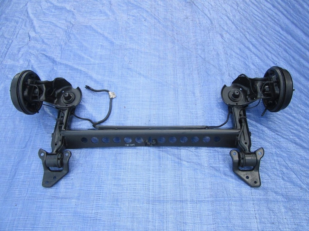 фото №1, Chevrolet hhr 2.4i 2008 2wd балка подвеска oś задняя механическая коробка передач kpl