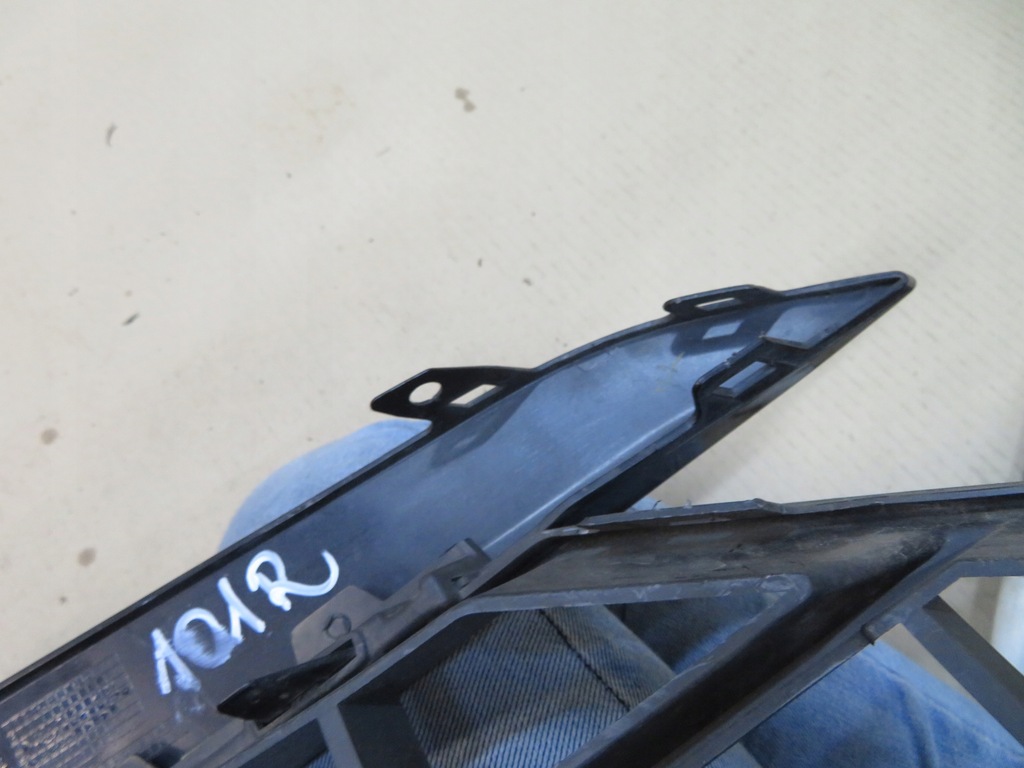 фото №13, Touareg iii r-line решётка бампера левая 760853663a