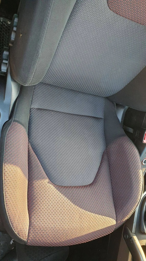 фото №7, Seat altea 5-d сиденья заднее сиденье комплект