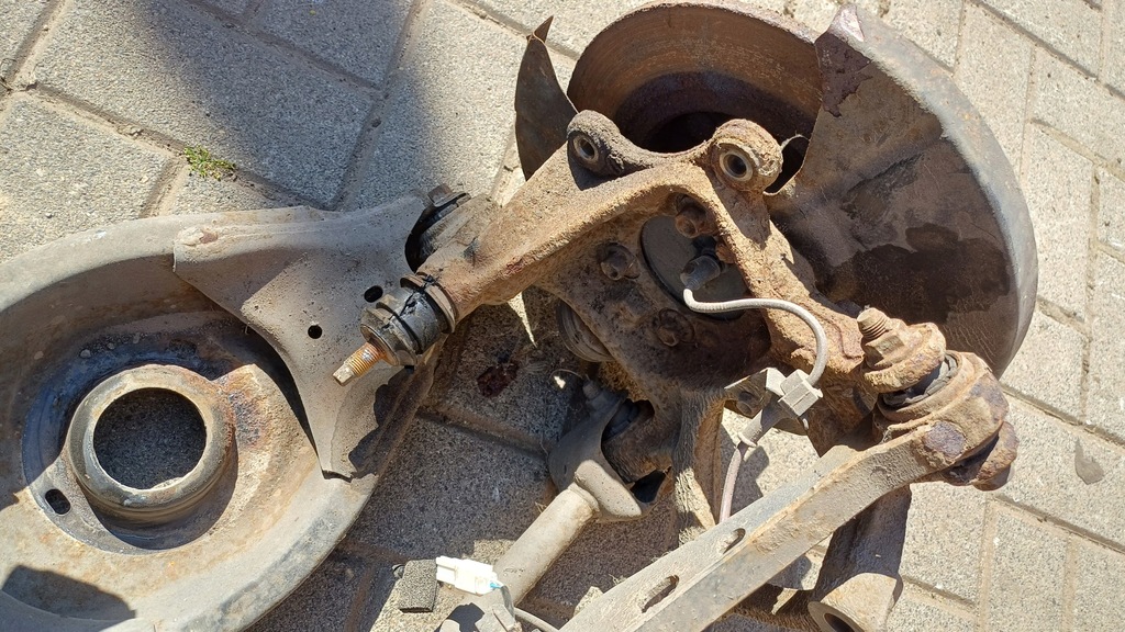 фото №5, Mazda 3 bm 13-18 задняя oś балка задняя подрамник