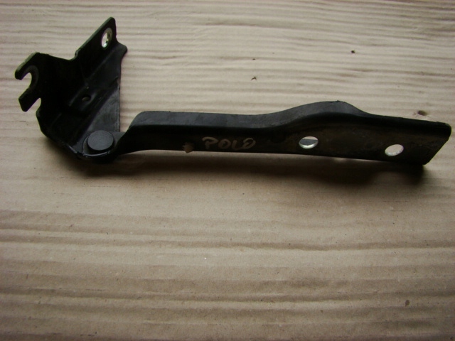 фото №1, Петля капот правый перед audi q5 8r 8r0823302a