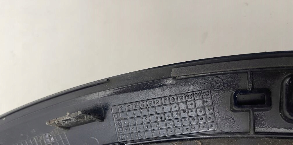 фото №6, Молдинг крыла правая перед audi e-tron 4ke 4ke853718a