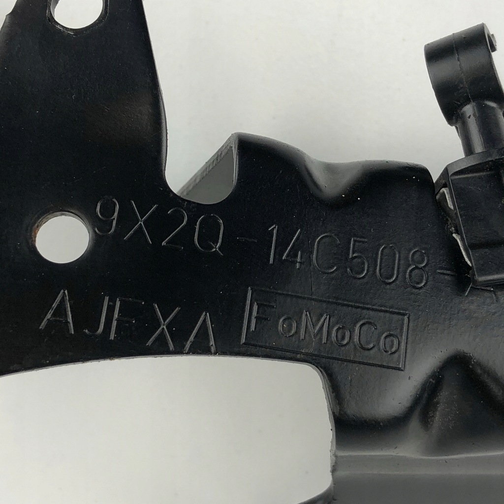 фото №9, Кронштейн кронштейн land rover 3.0 jaguar 3,0 xf xj 306dt