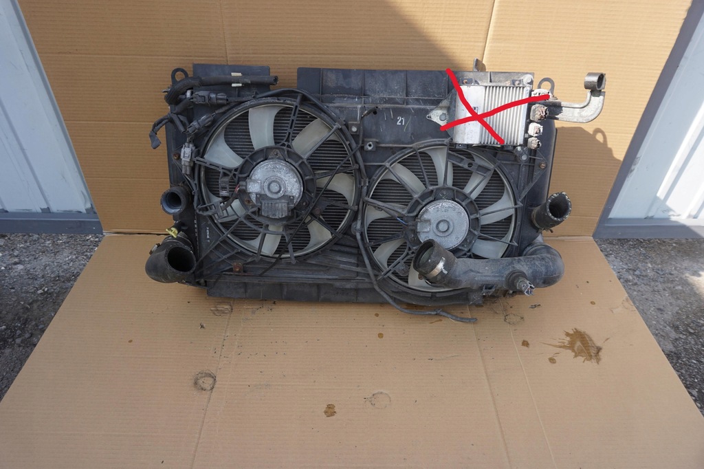 фото №10, Toyota avensis t27 радиатор вентилятор 2.0d-4d 127100-3521 вентиляторы