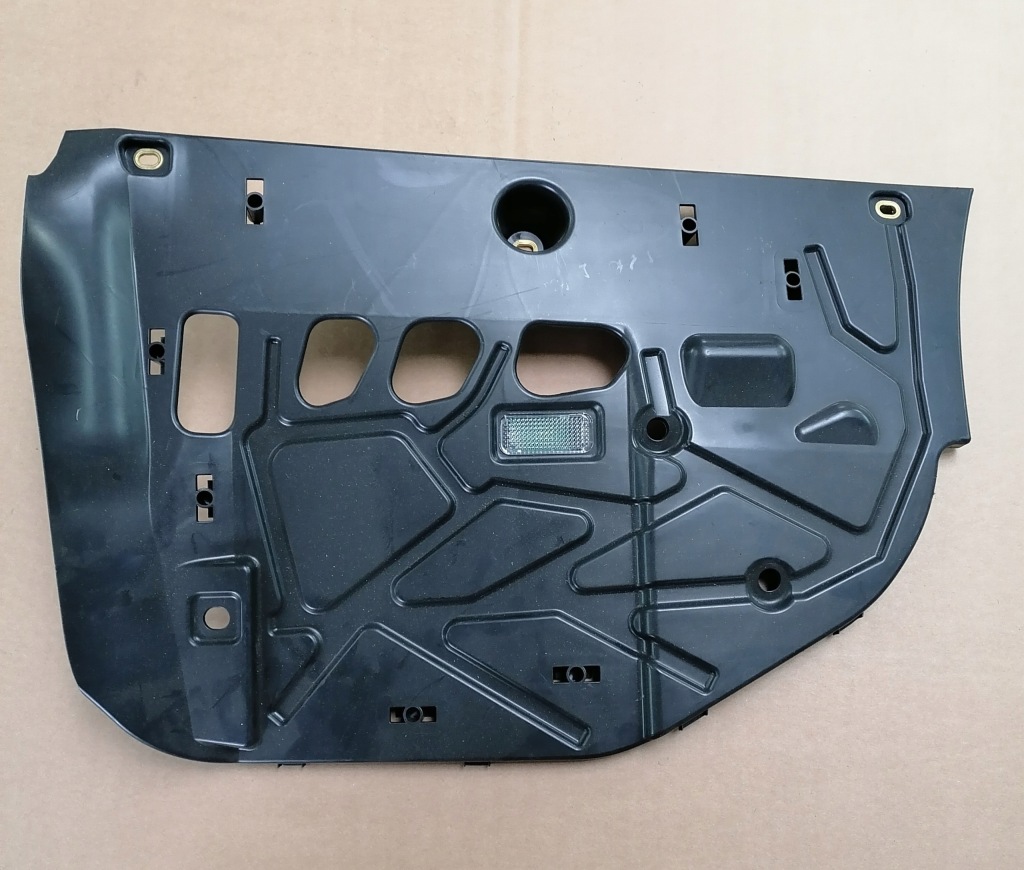 фото №1, Vw touareg iii защита нижняя консоли