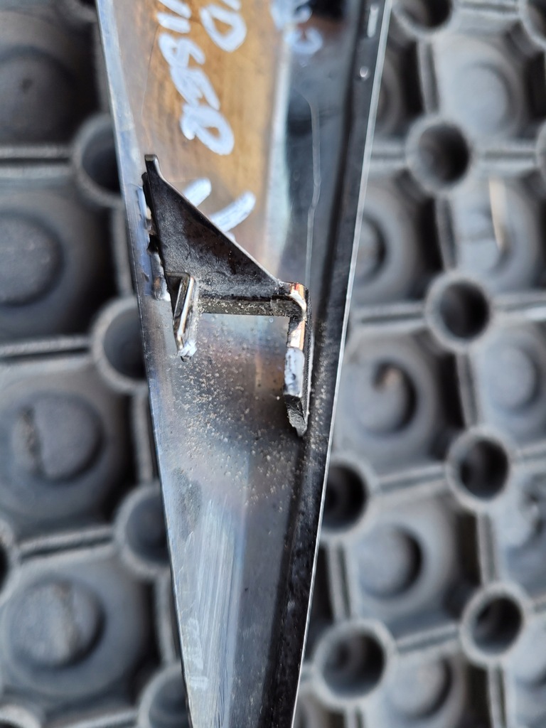 фото №11, Toyota land cruiser j150 молдинг бампера перед левая 53148-60010