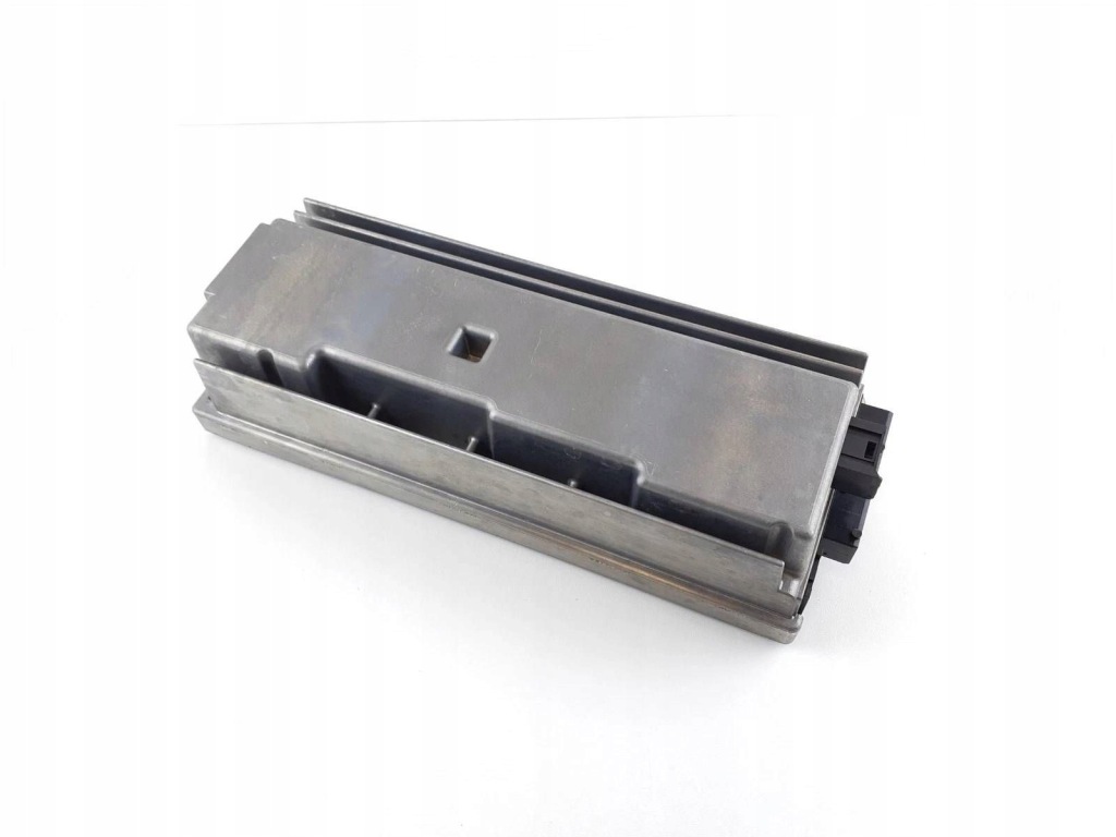 Купить Bmw 7 f01 f02 f03 f04 усилитель 9248552