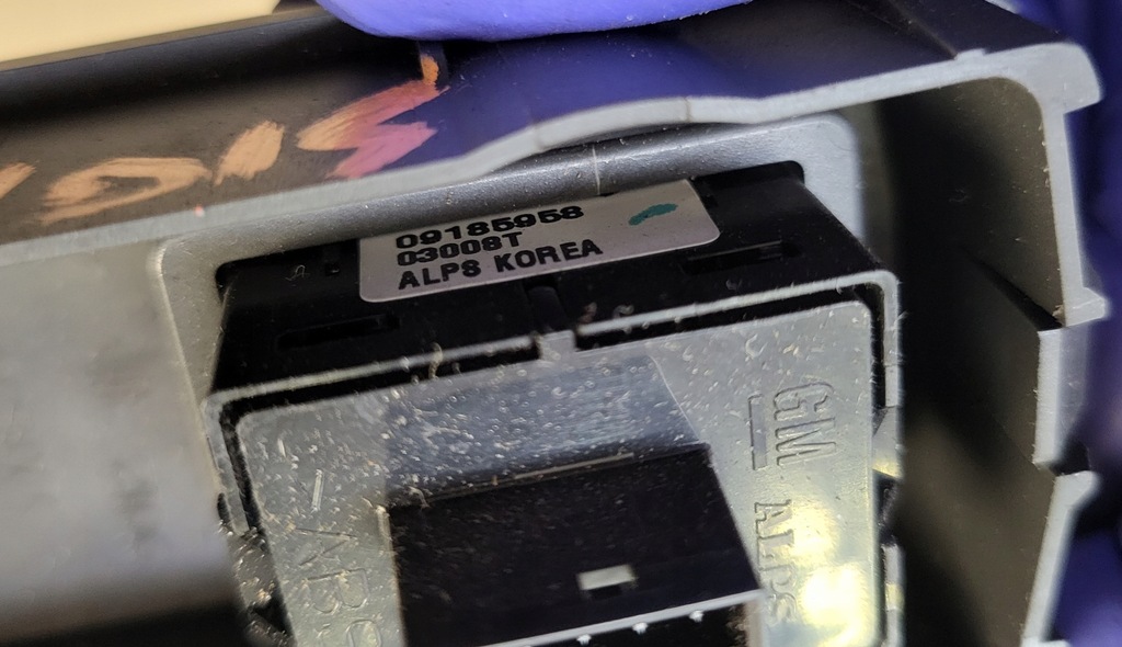 фото №9, Перемикач скло з двері правий перед кнопки opel signum vectra c оригінальний номер eu