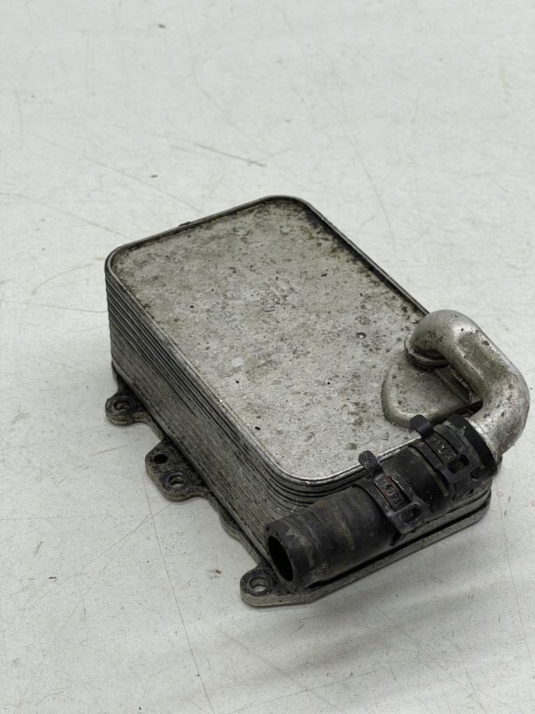 Audi a7 a6 c7 3.0 tdi cdu cla радиатор радиатор масла cała исправна! с Разборки