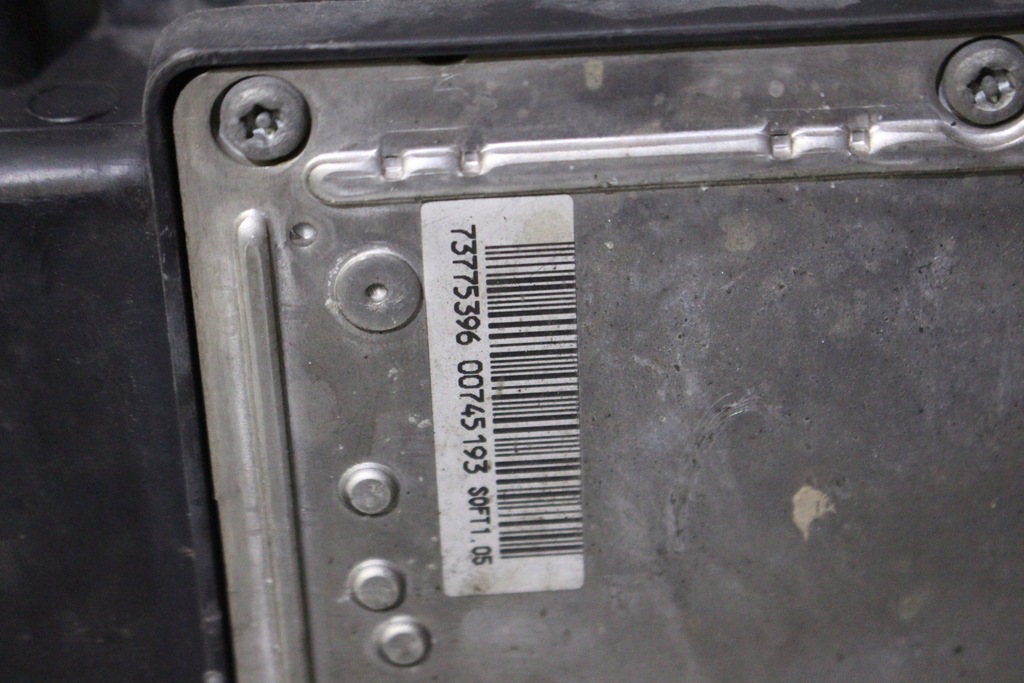 фото №2, Лампа права передня renault laguna ii 1.9dci