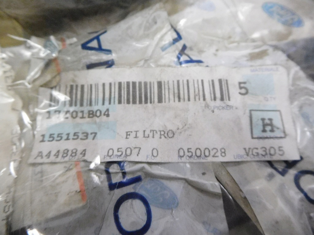 фото №9, Резиновый элемент кронштейн крыла p ford s-max 1551537