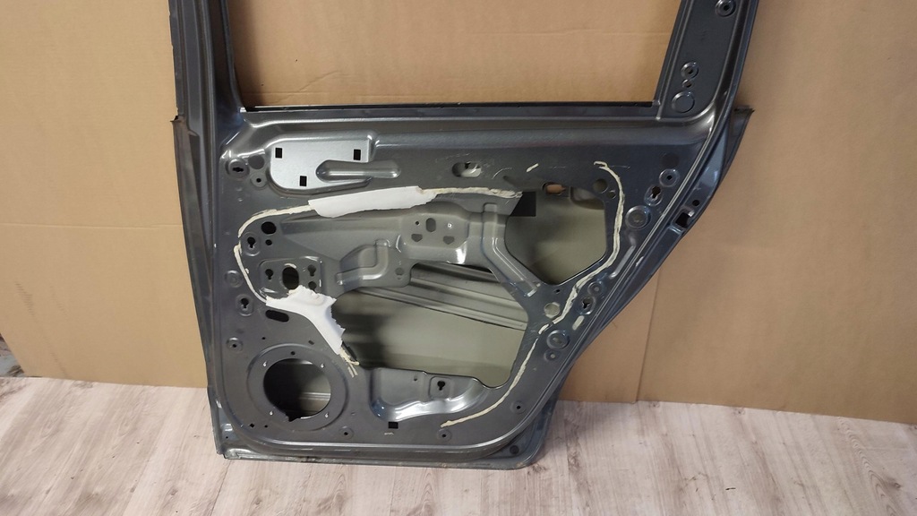 фото №11, Peugeot 5008 i двері правий задня праве задні