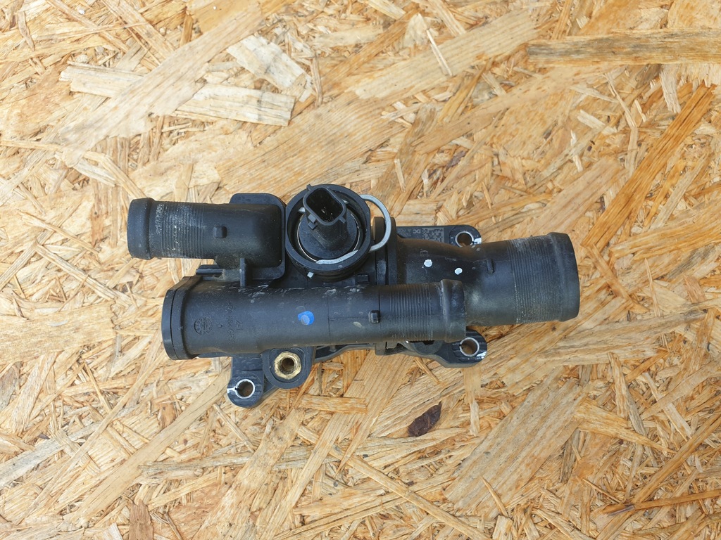 фото №3, Корпус термостата renault kangoo 1.5 110606973r