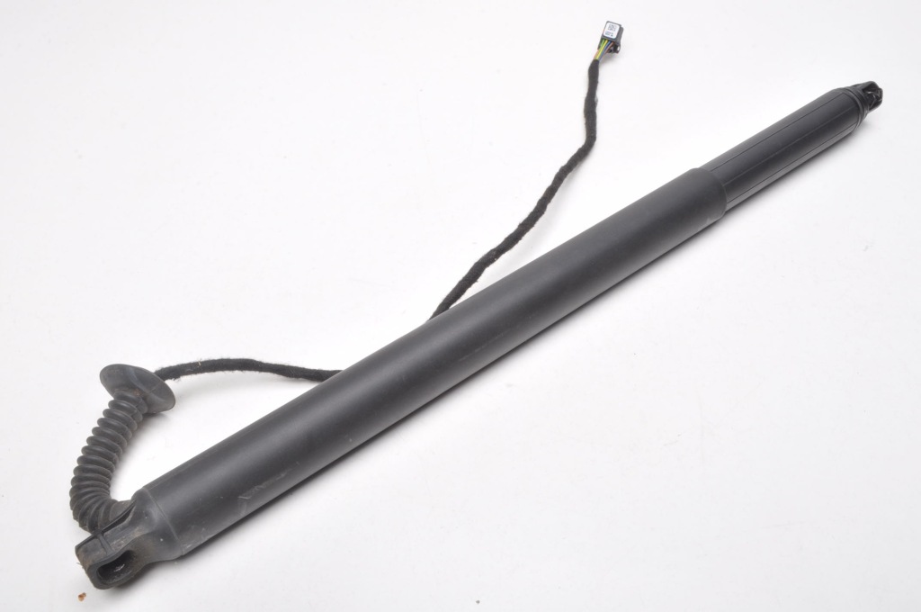 фото №1, Volvo xc90 ii привод амортизатор крышки 31690604