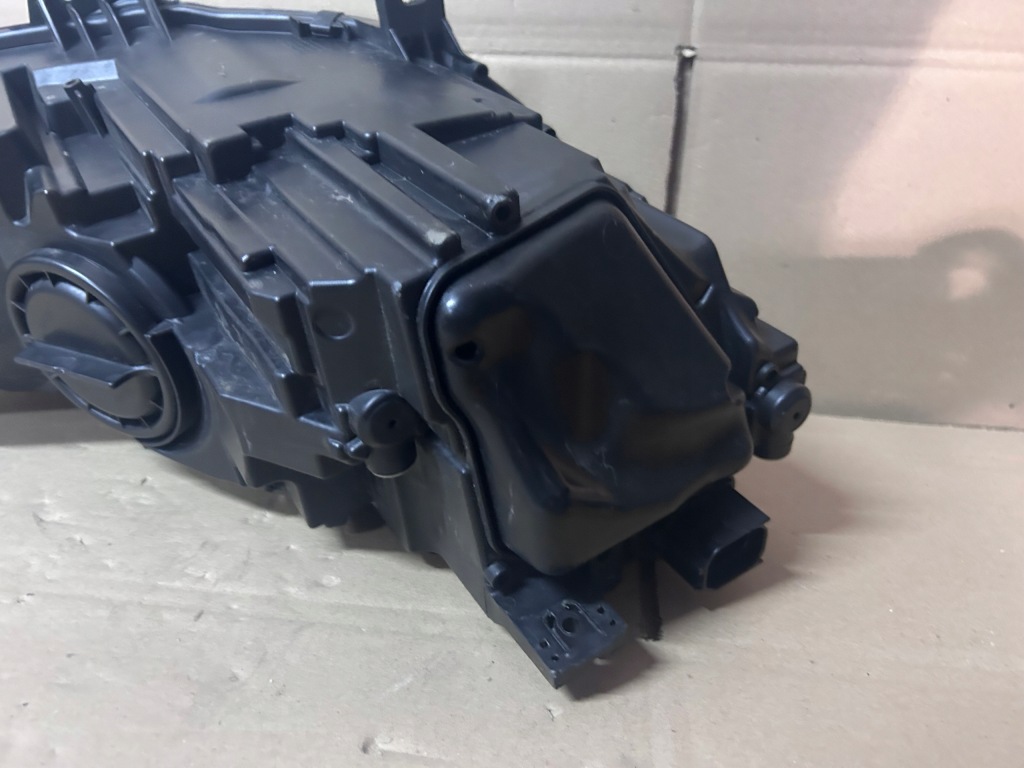 Фара левая audi a4 b9 8w рестайлинг  full led с Разборки