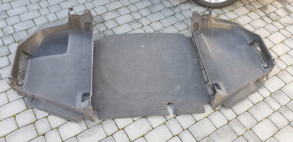 фото №1, Обшивка обшивки audi a3 8p 2003- 5 дверь