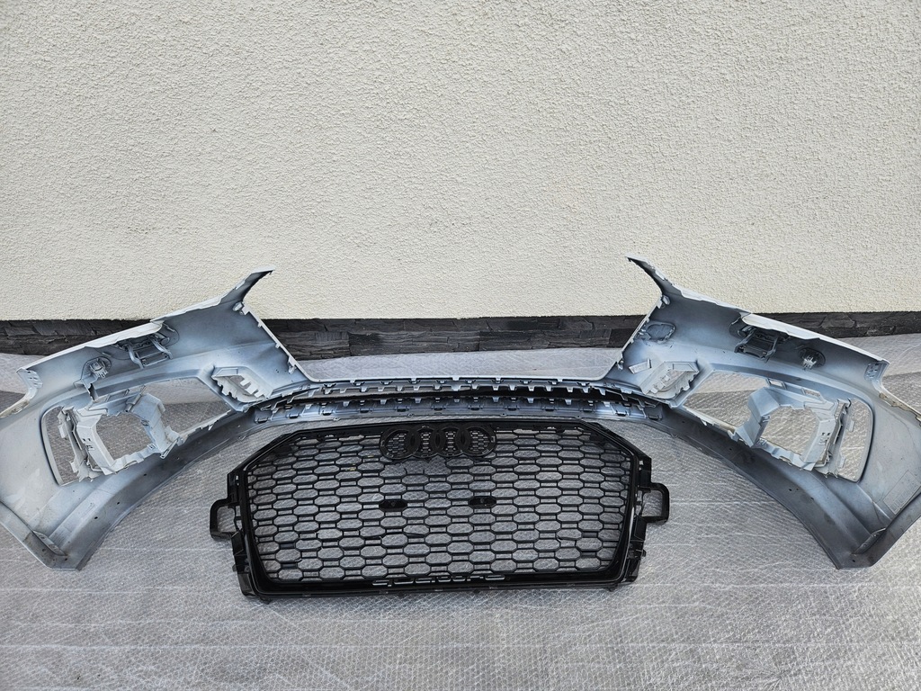 фото №12, Audi rs4 8w0-zderzak перед решётка радиатора спойлер 8w0807437t