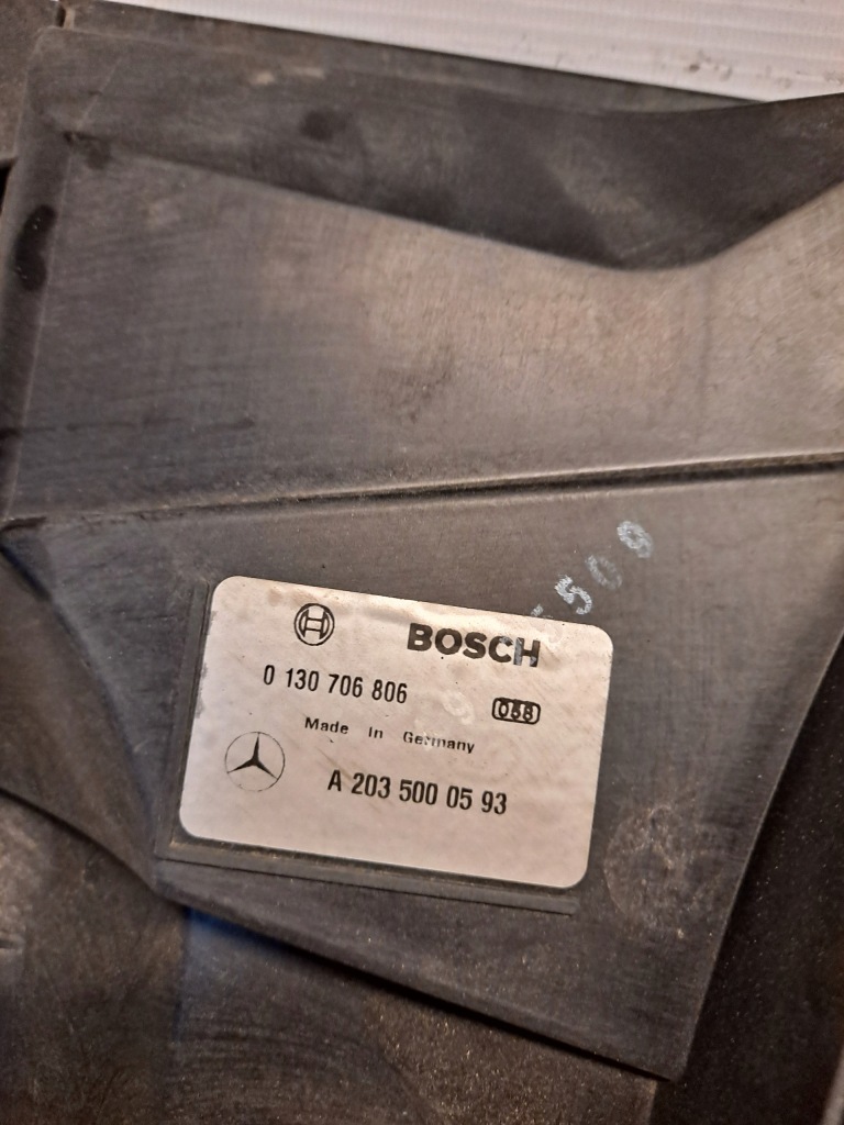 фото №14, New mercedes-benz e w212 передняя часть lower бампер center решётка a2128850023