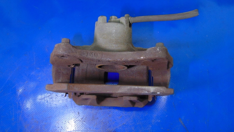 фото №2, Суппорт правый перед 2.2crd jeep compass 06-16 rok