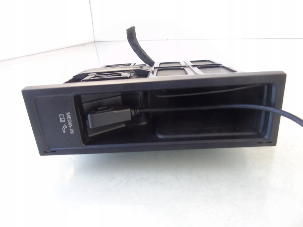 фото №5, Модуль интерфейс интерфейс vw passat b7 5n0035729