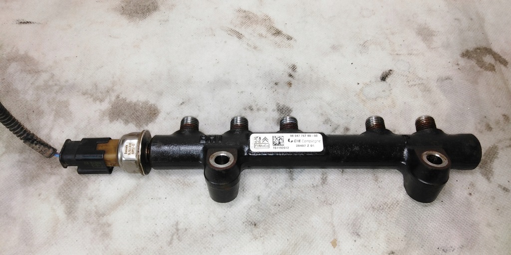 фото №1, Молдинг упорскування 1,5 tdci courier connect 2 focus