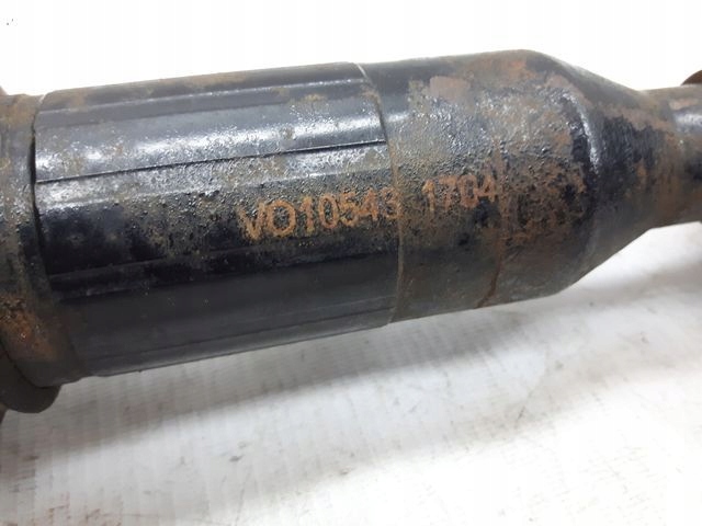 Volvo xc60 3.0 t6 приводной вал правый  перед vo10543 1704 в Украине