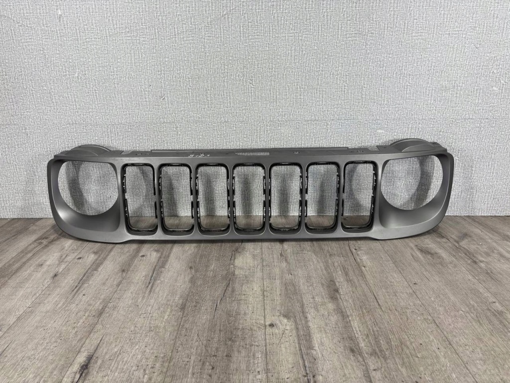 фото №1, Jeep renegade lift 2018- решётка радиатора решётка радиатора бампер перед 52088680