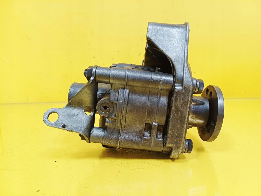 Насос усилителя bmw e36 2.0b 1137951 / 1726974 nr51 Цена