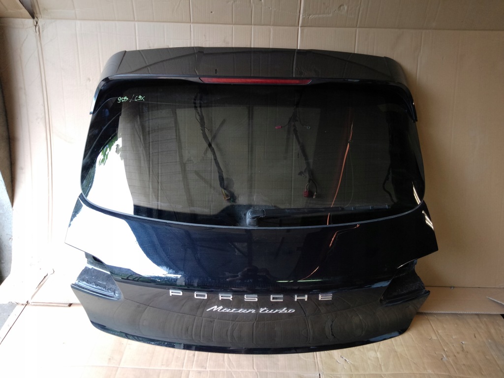 фото №1, Крышка багажника багажника porsche macan 95b c9x
