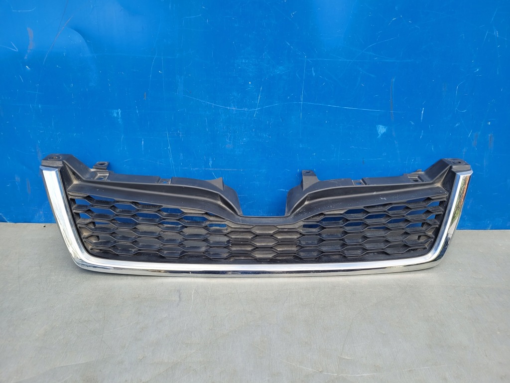 фото №1, Subaru forester 2013-2015 13-15 решітка радіатора решітка радіатора перед
