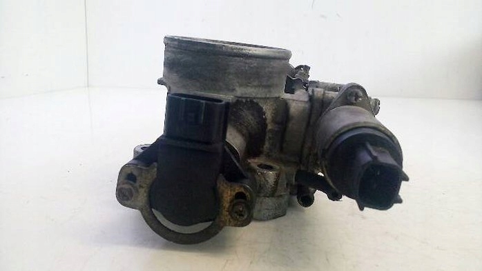 фото №8, Дроссельная заслонка subaru impreza 1,8 b 1995r.