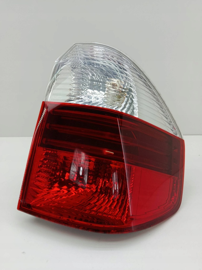 Купить Bmw x3 e83 рестайлинг  задняя правая лампа led 7162210