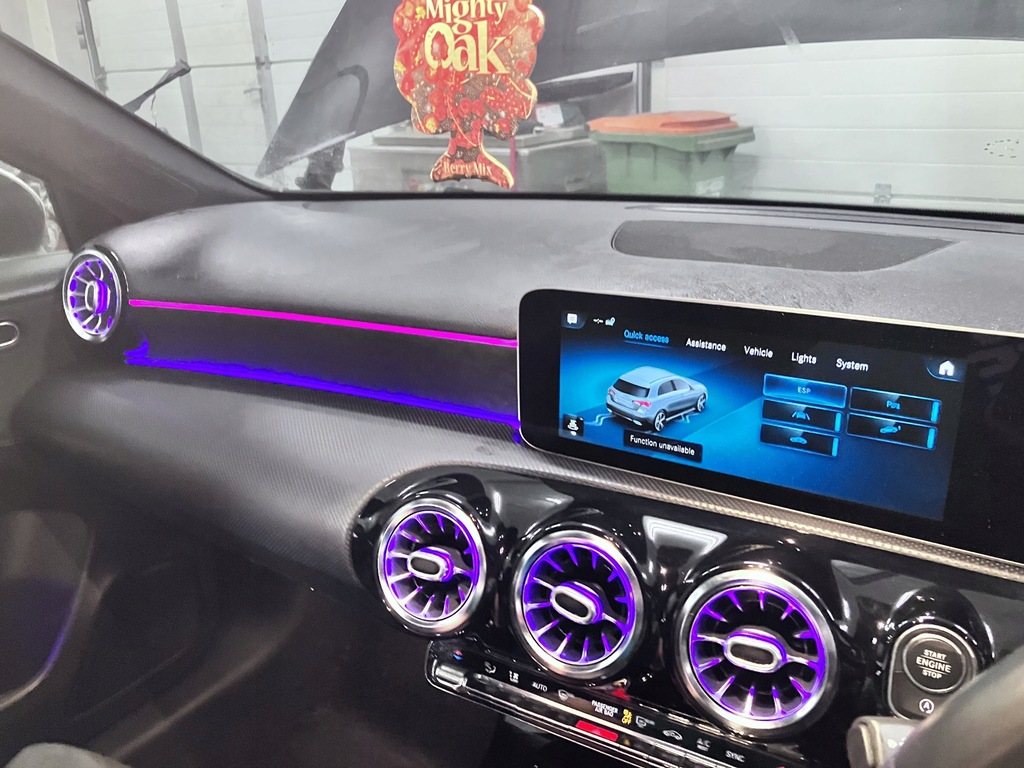 фото №8, Панель приладів панель приладів amg mercedes a klasa w177 uk