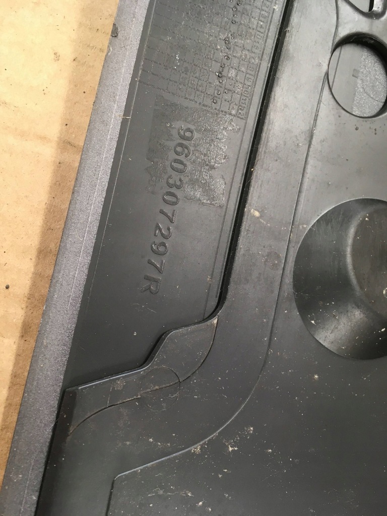 фото №11, Спойлер кришки багажника renault talisman 2017 608115104r колір tekng