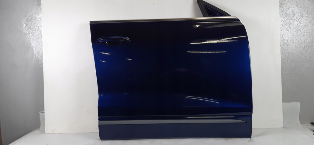 фото №1, Audi q8 дверь правое перед