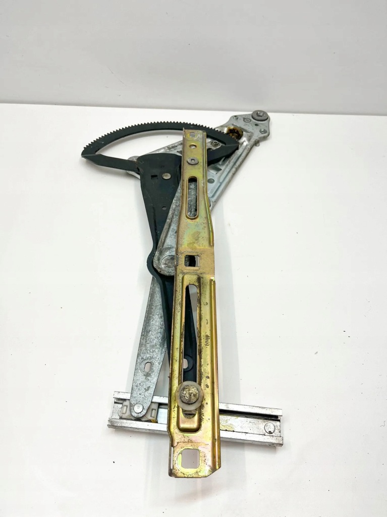 Подъемник стекло левых передних дверь mercedes-benz sl r129 a1297200346 Цена