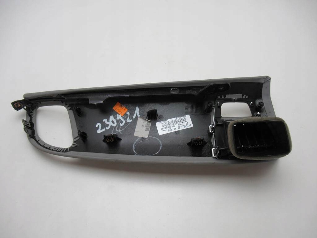 фото №6, Накладка приборная панель правая chevrolet corvette c7