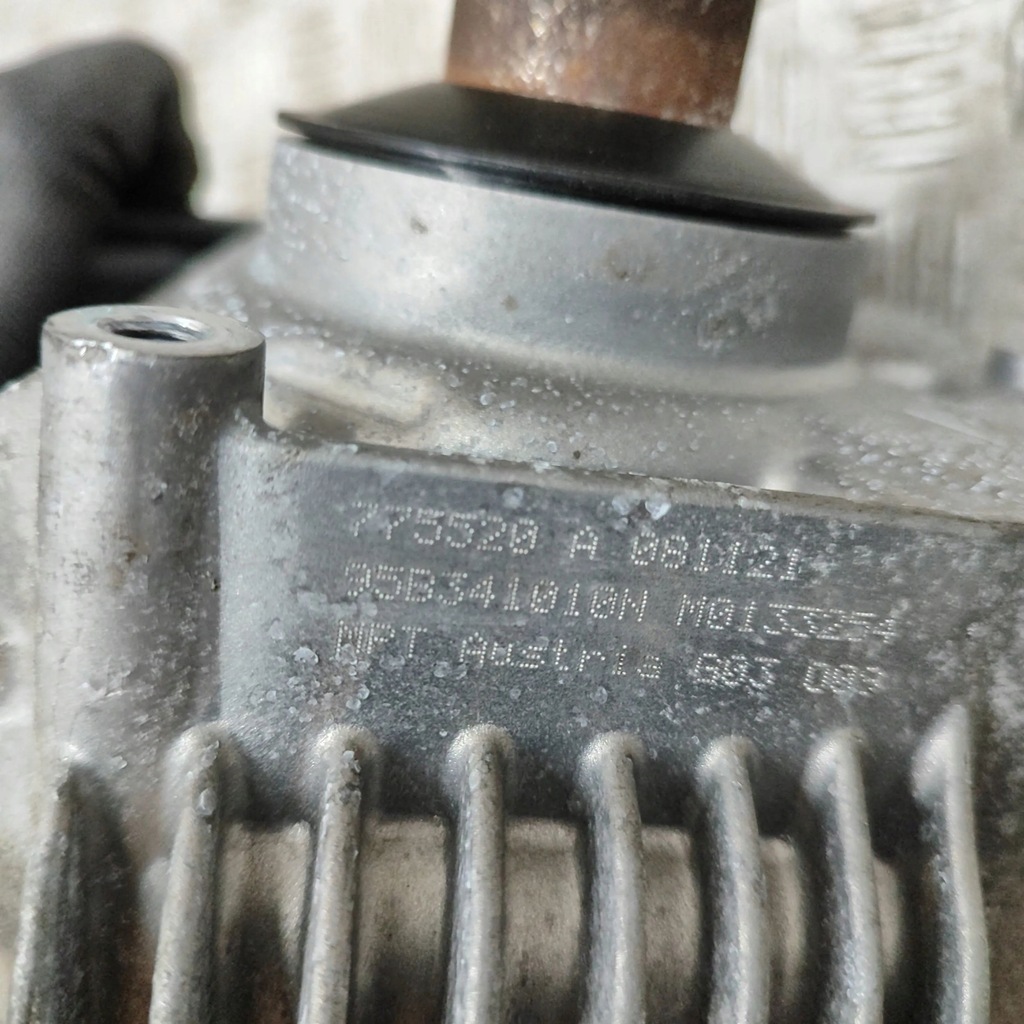 фото №8, Porsche macan 95b 2021 коробка передач приборная / редуктор