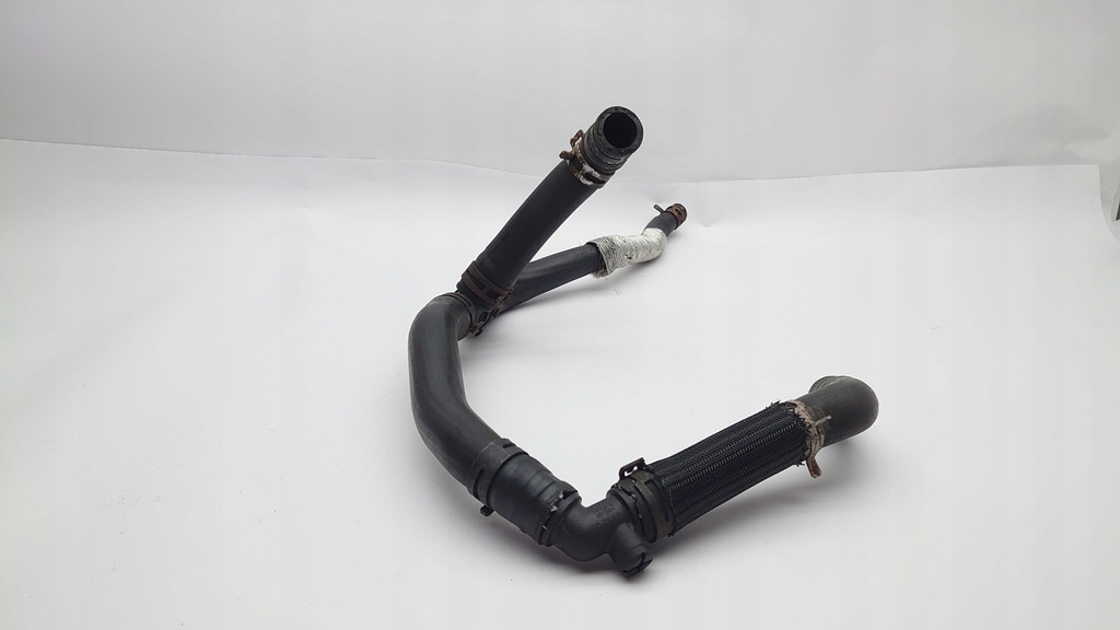 фото №4, Шланг труба wąż подогревателя wody renault trafic ii 2.5 dci 8200413837