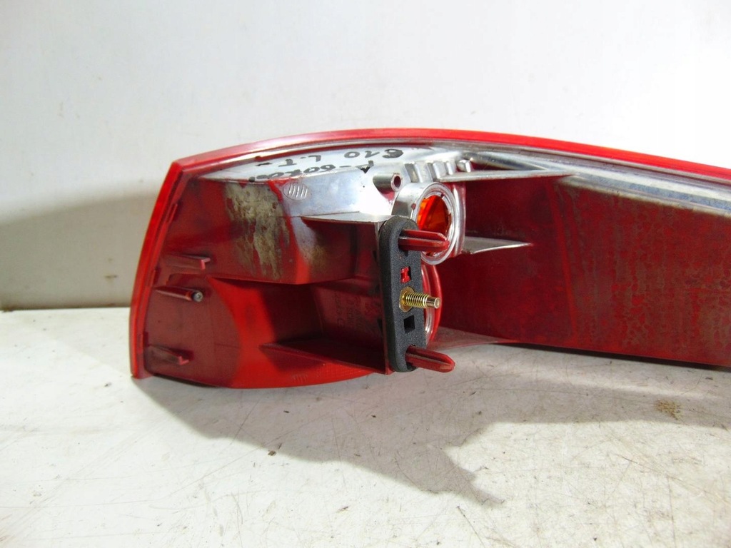 фото №8, Лампа левая задняя задняя peugeot 607