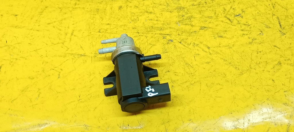 фото №8, Клапан вакуум турбина passat b5 1,9tdi 1j0906627