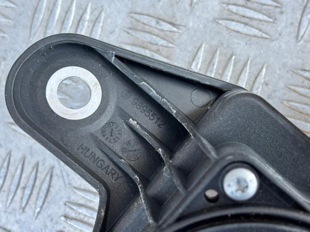 Bmw x1 f48 роз'єм заряджання гібрид 9895512 в Україні